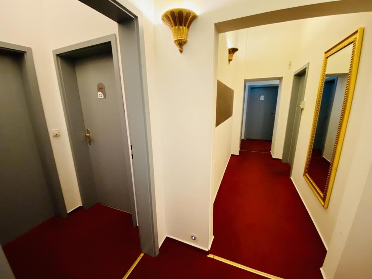 Doppelzimmer Zapfhahn, Direkt Am Alten Strom Rostock Kültér fotó